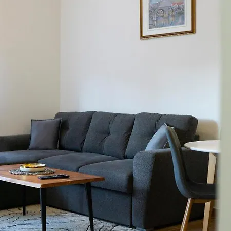 Apartment Apartman Una *